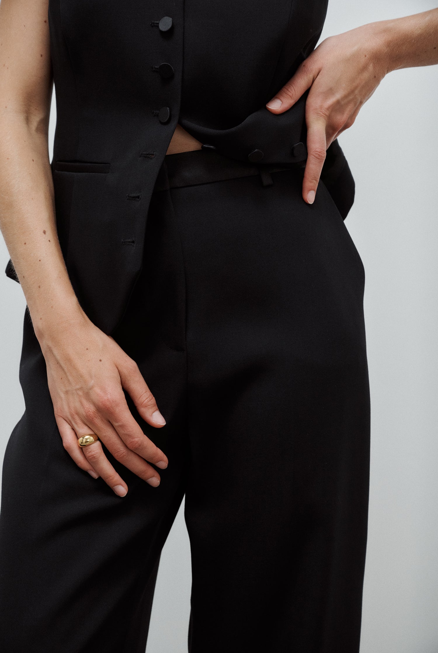 pantalon de smoking femme grain de poudre noir Made in France par Facettes Studio
