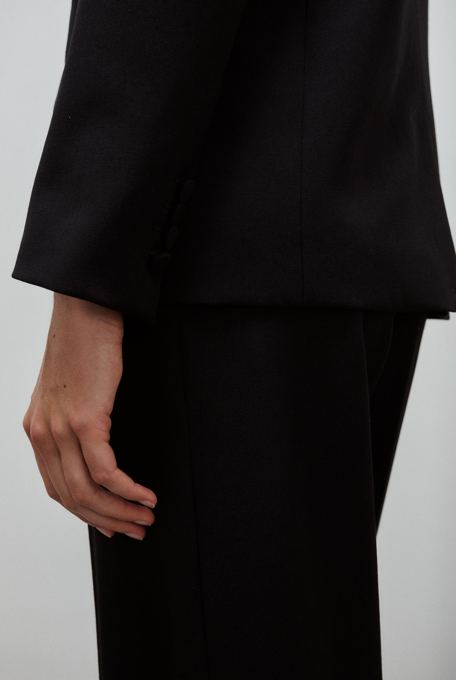 veste blazer Lauren Gabardine noire made in France par Facettes Studio
