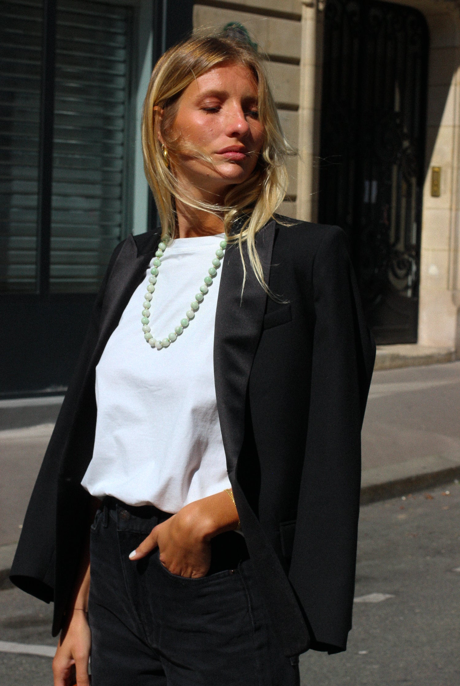 veste smoking femme col satin noir et grain de poudre en laine made in France par Facettes Studio