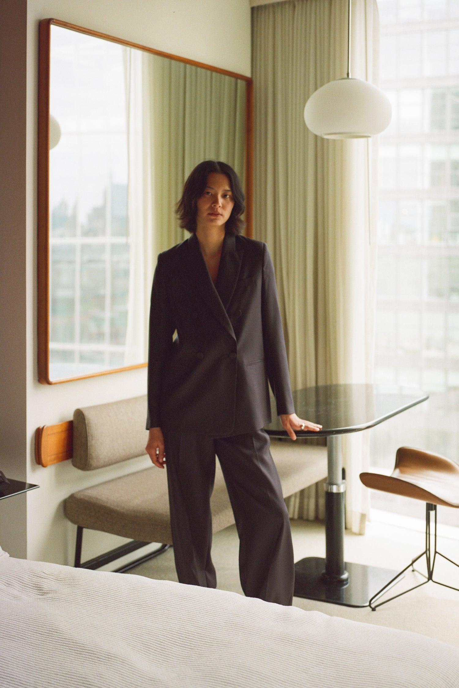 pantalon de tailleur femme twill de laine anthracite Made in France par Facettes Studio