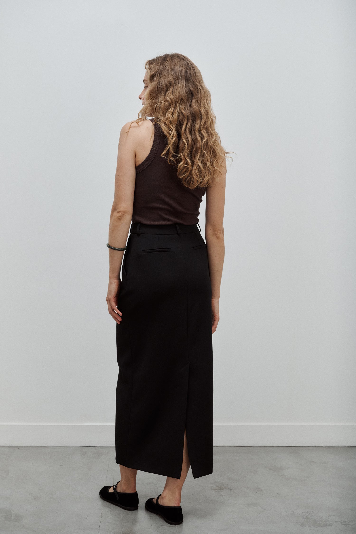 jupe longue tailleur en gabardine de laine noire Made in France par Facettes Studio