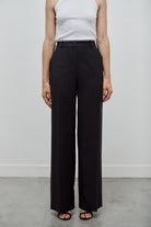 pantalon de tailleur femme twill de laine anthracite Made in France par Facettes Studio