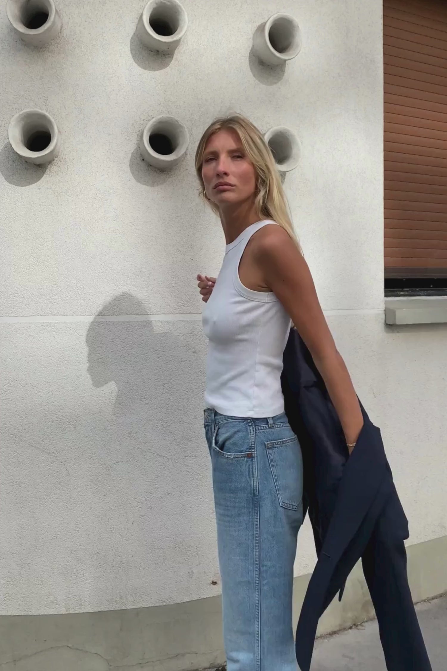 vidéo veste blazer femme gabardine de laine bleu marine Made in France par Facettes Studio